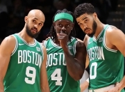 海星TV-塔图姆在IG比赛中关键助攻，爆冷引发热议！的简单介绍